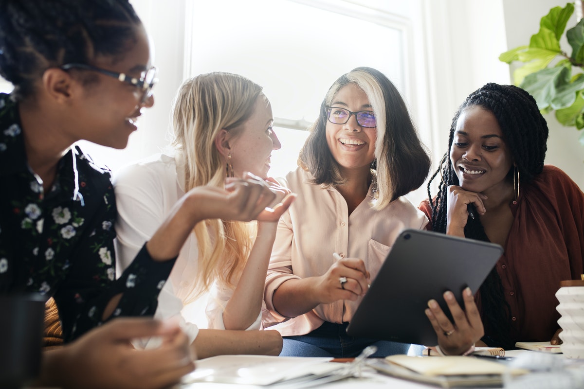 women having a meeting